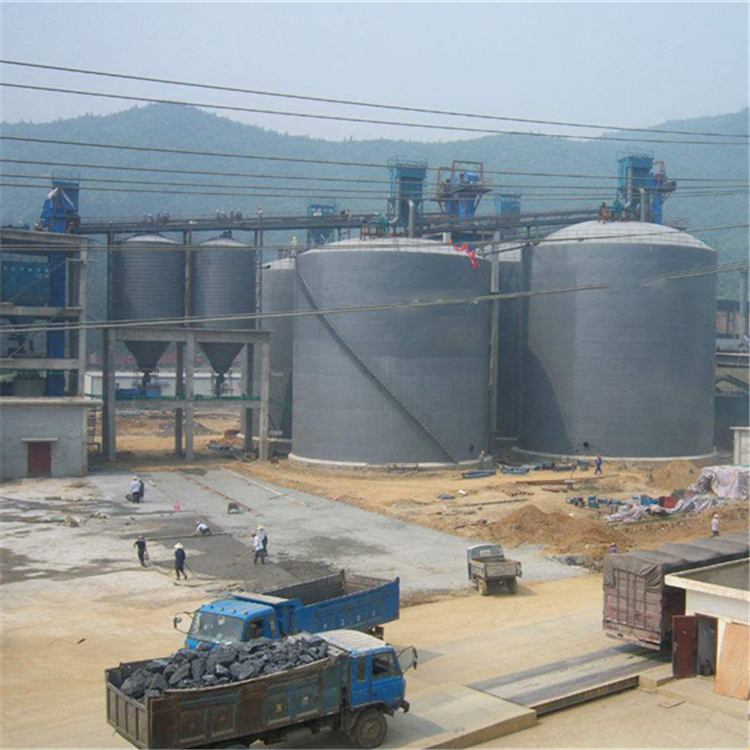 鹤岗水泥钢板仓2座3000吨青岛项目进入施工